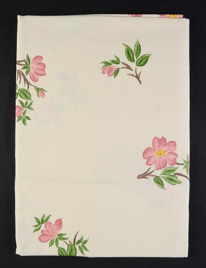 Desert Rose (England and Portugal Backstamp) 52" X 70" Oblong Tablecloth by Franciscan-1