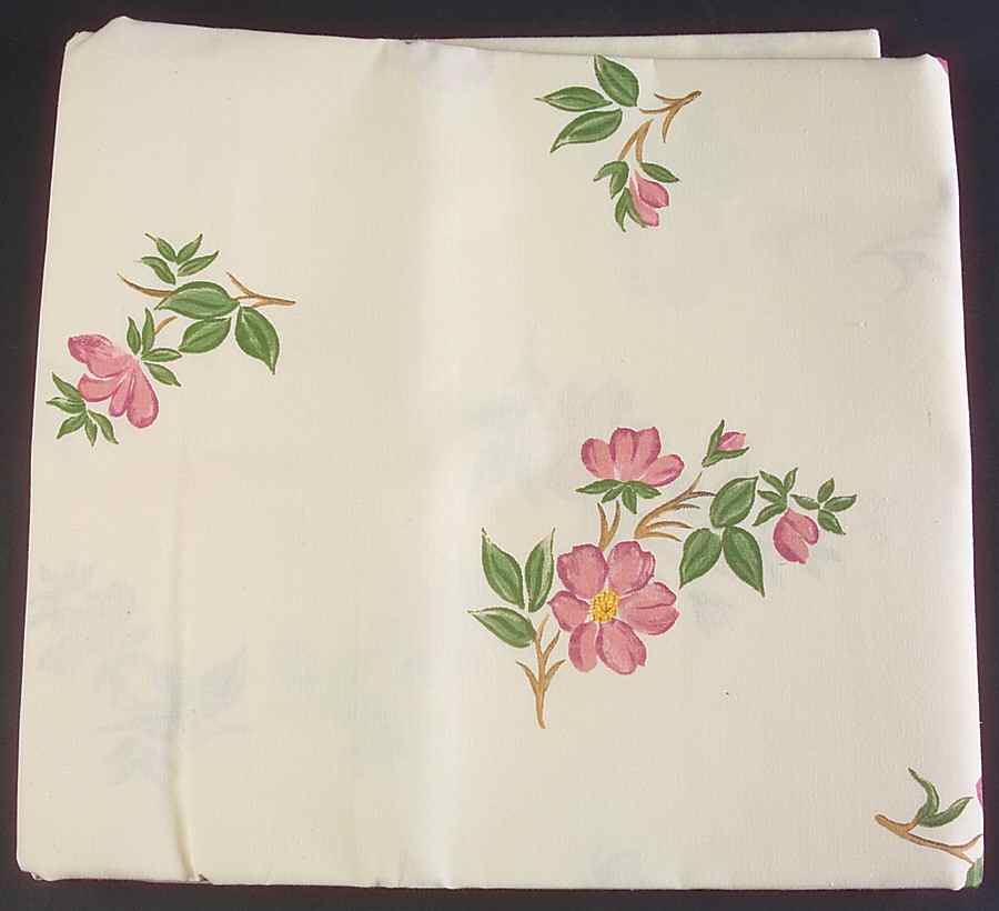 Desert Rose (England and Portugal Backstamp) Rectangular Tablecloth by Franciscan-1