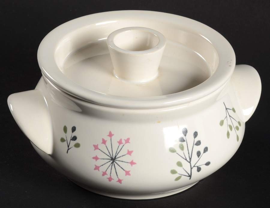 Echo Individual Casserole & Lid by Franciscan-1