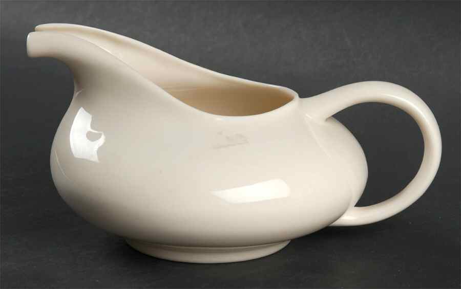 Encanto Blank Gravy Boat by Franciscan-1