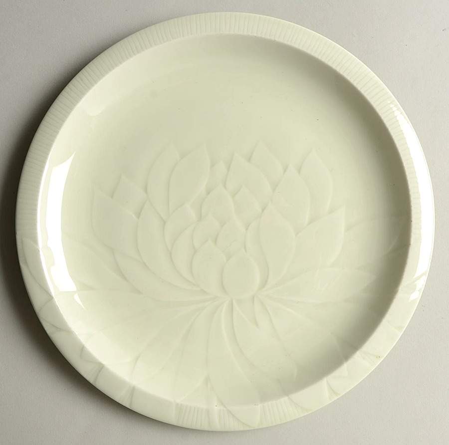 Floral Sculptures Celadon Luncheon Plate by Franciscan-1