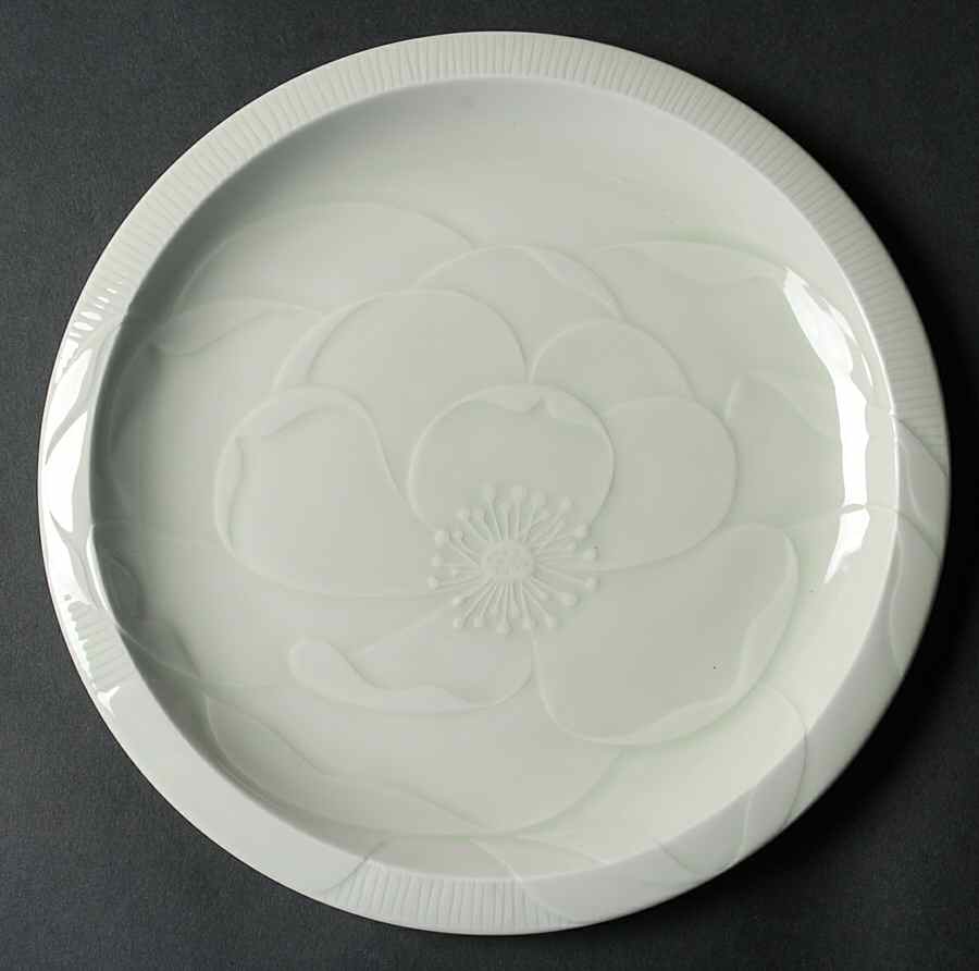 Floral Sculptures Celadon Luncheon Plate by Franciscan-1