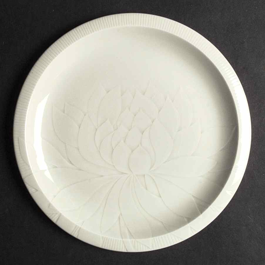 Floral Sculptures Celadon Dinner Plate by Franciscan-1