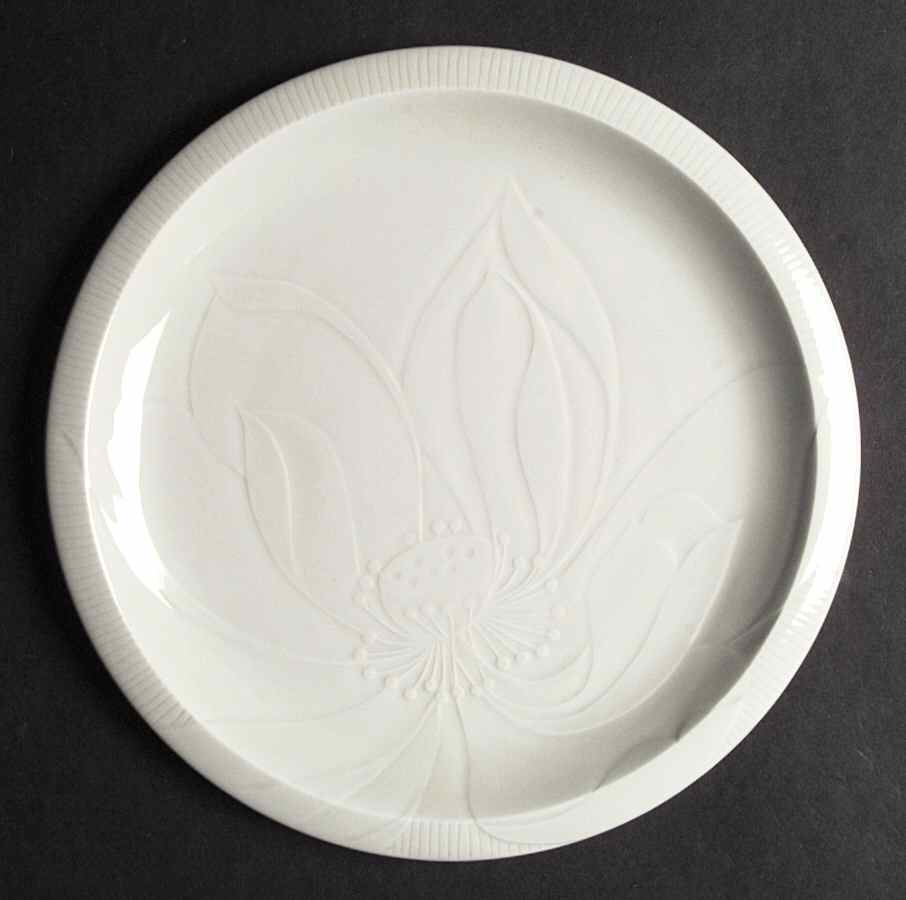 Floral Sculptures Celadon Dinner Plate by Franciscan-1
