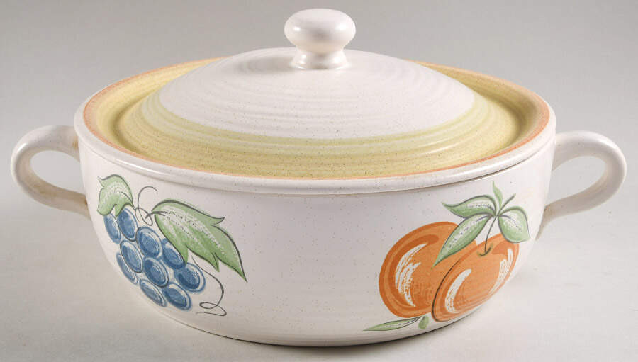 Fruit (Large Fruit) 2 Qt Round Covered Casserole by Franciscan-1