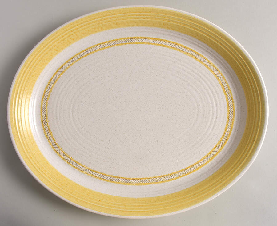 Hacienda Gold (USA) 13" Oval Serving Platter by Franciscan-1