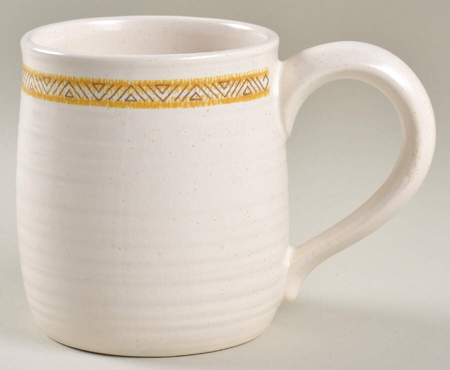 Hacienda Gold (USA) Mug by Franciscan-1