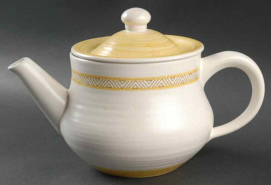 Hacienda Gold (USA) Teapot & Lid by Franciscan-1