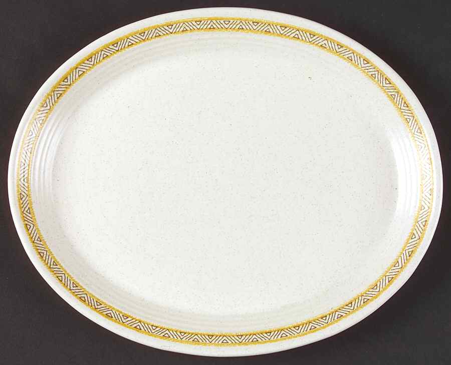 Hacienda Gold (USA) 11" Oval Serving Platter by Franciscan-1