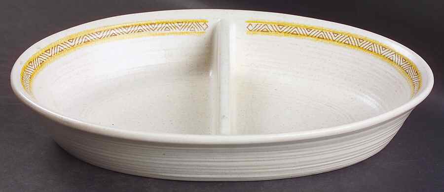 Hacienda Gold (USA) 11" Oval Divided Vegetable Bowl by Franciscan-1