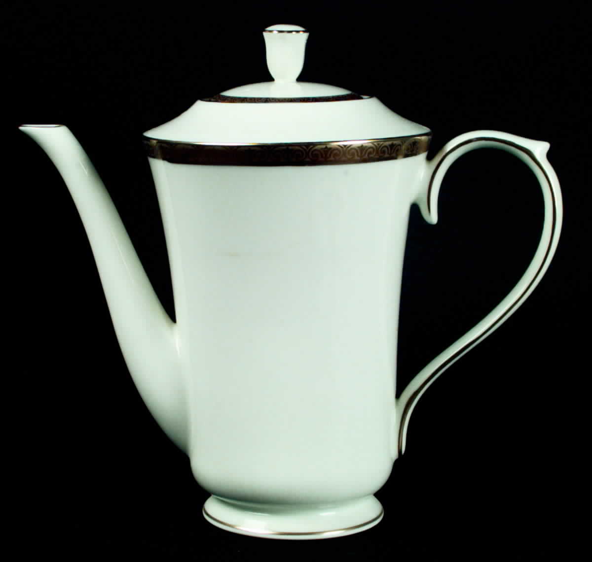 Hampten Coffee Pot & Lid by Franciscan-1
