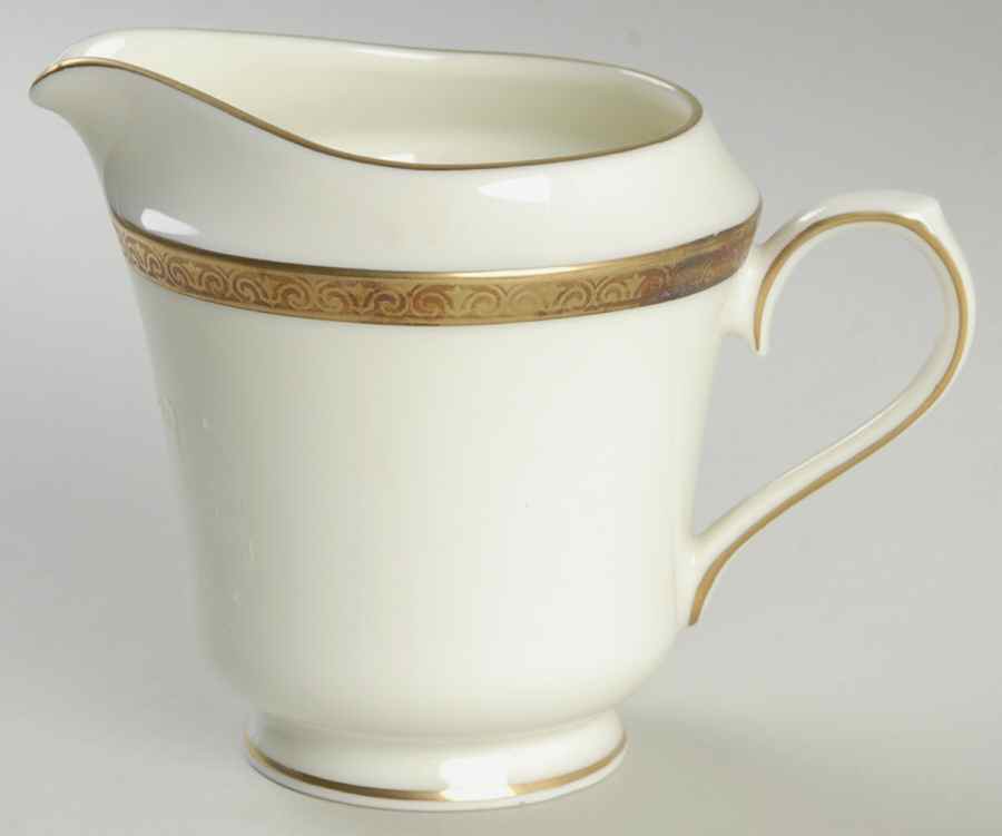 Hampten Creamer by Franciscan-1