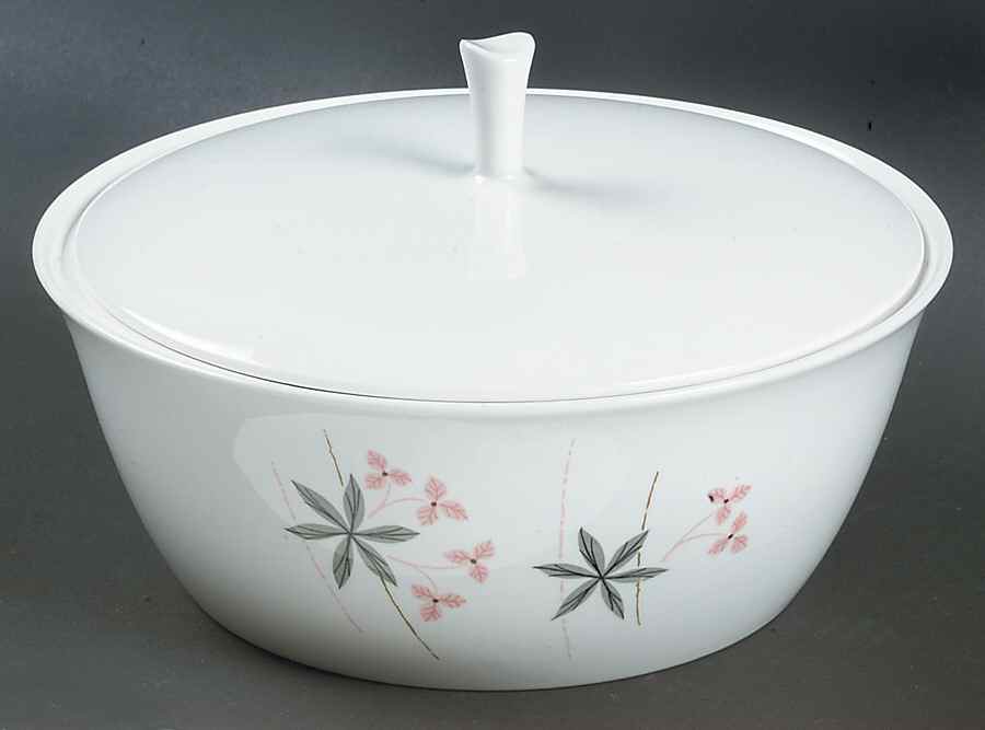 Happy Talk 1.75 Qt Round Covered Casserole by Franciscan-1
