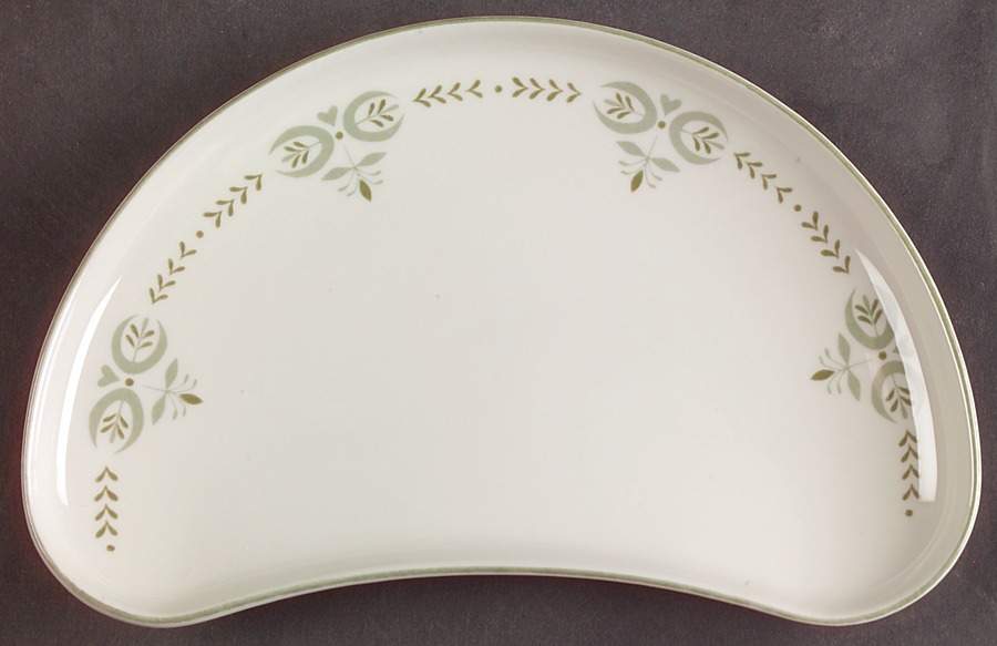 Heritage Crescent Salad Plate by Franciscan-1