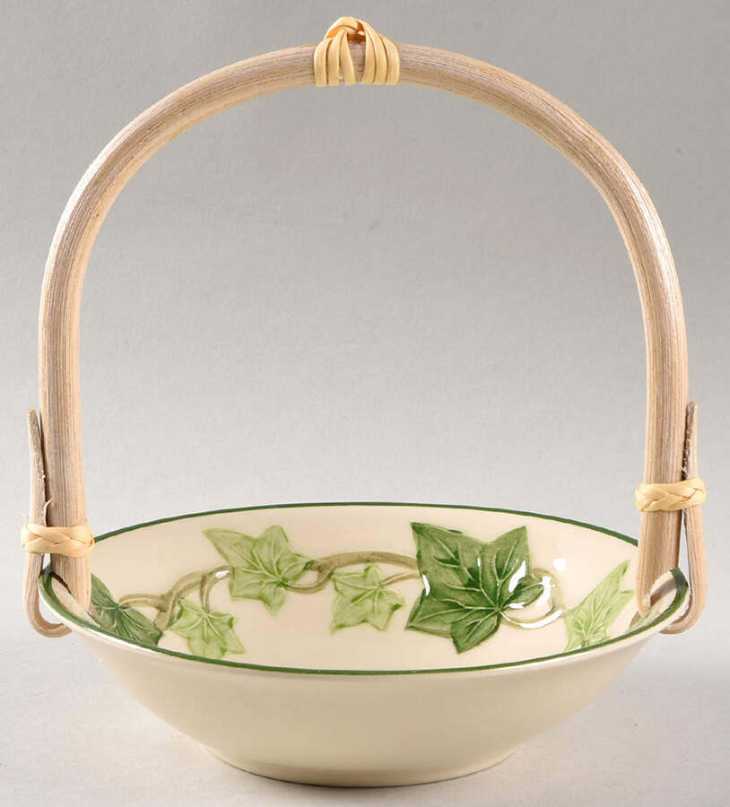 Ivy (American) 7''-7 1/4'' Basket W/Bamboo Handle HC by Franciscan-1