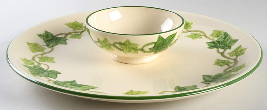 Ivy (American) 3 1/8"-3 3/8" Lazy Susan (Chop & Bowl) HC by Franciscan-1