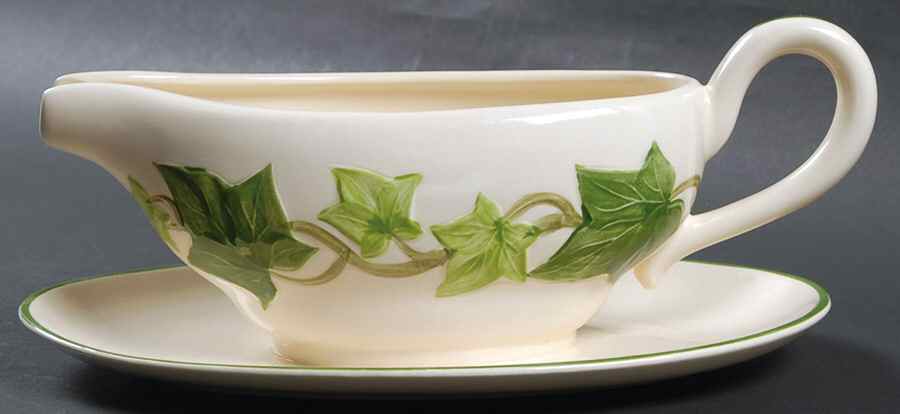 Ivy (American) Gravy Boat with Attached Underplate by Franciscan-1