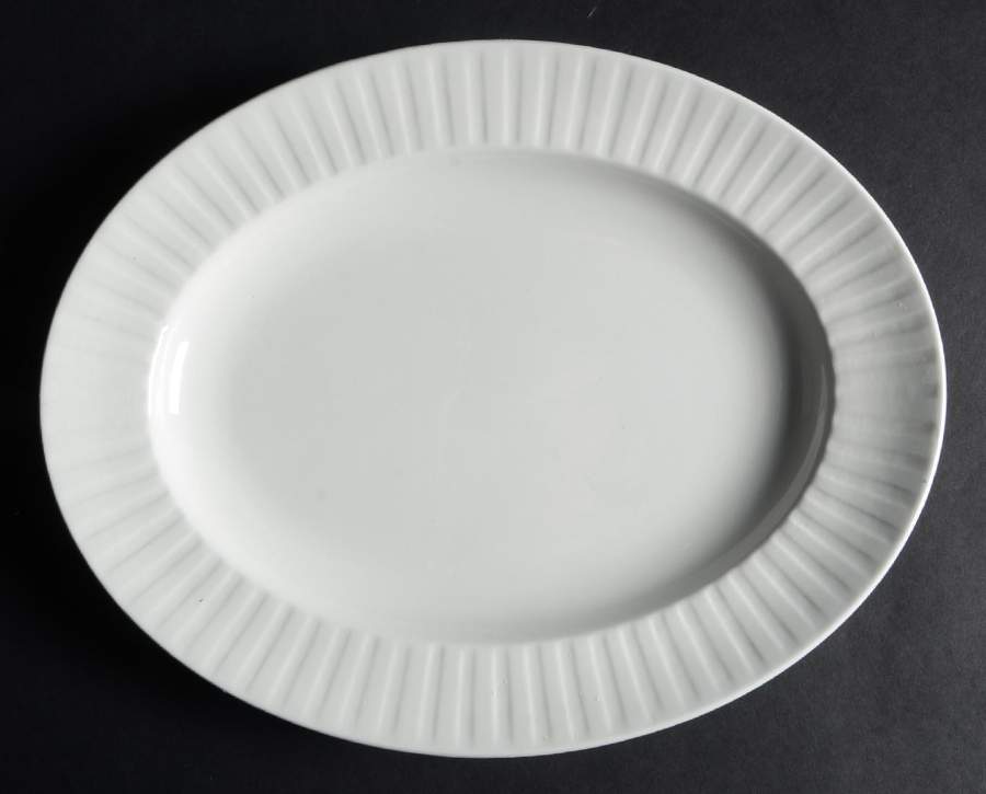Leeds 12" Oval Serving Platter by Franciscan-1