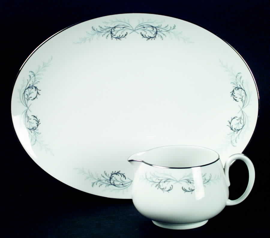 Lucerne 12" Oval Serving Platter by Franciscan-1