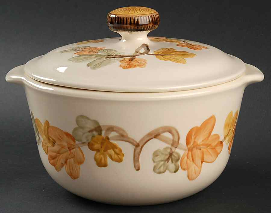 October 1.5 Qt Round Covered Casserole by Franciscan-1