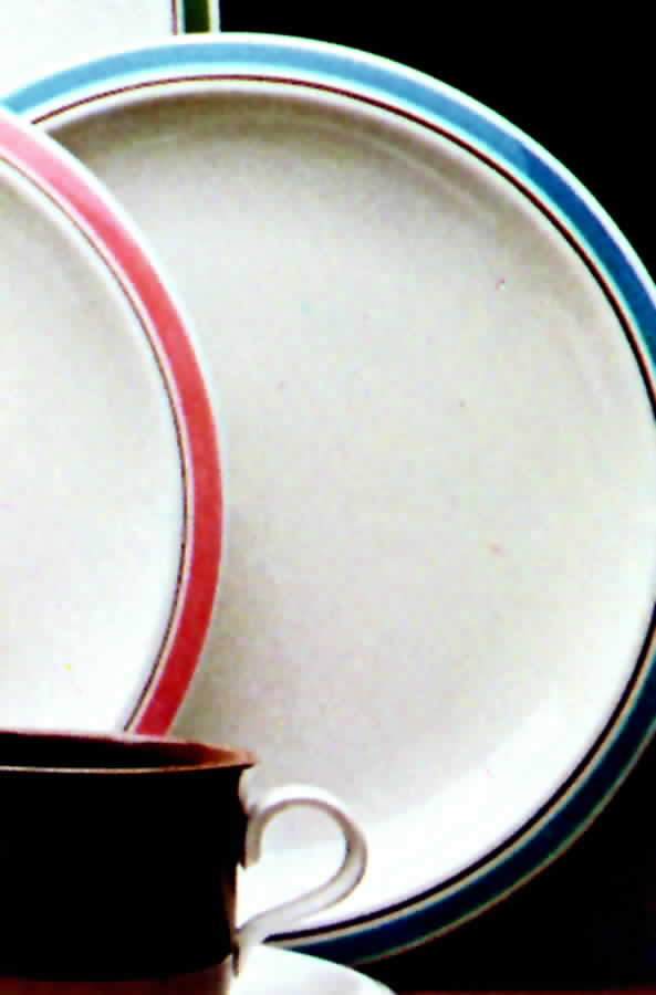 Ovation Blue Dinner Plate by Franciscan-1