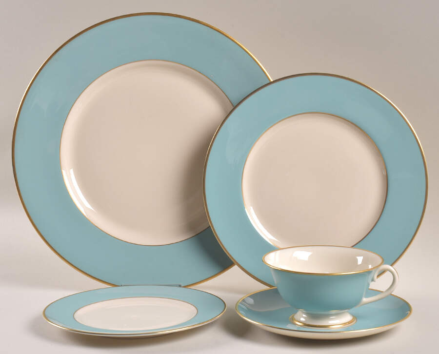 Palomar Robins Egg Blue 5 Piece Place Setting by Franciscan-1
