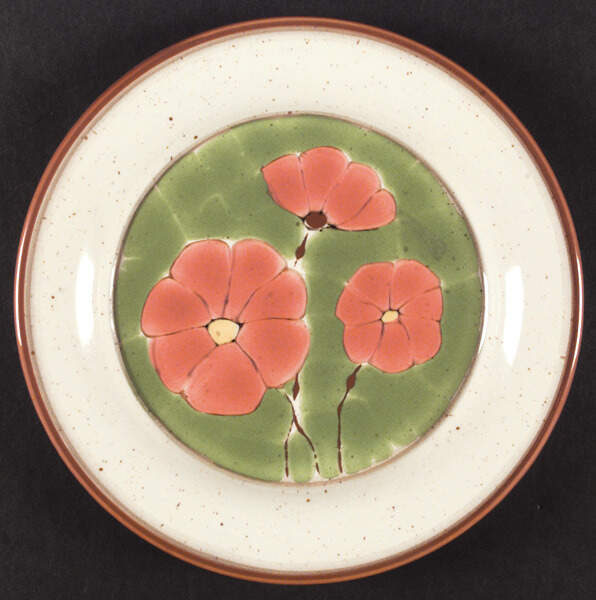 Pepper Poppy Dinner Plate by Franciscan-1