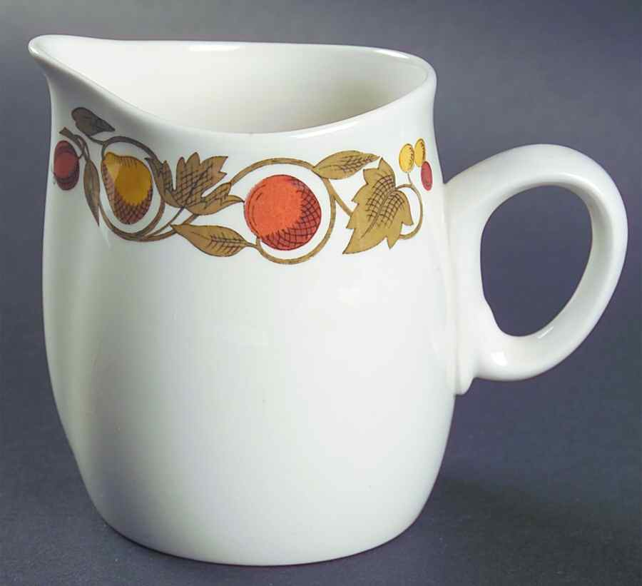 Pickwick Creamer by Franciscan-1