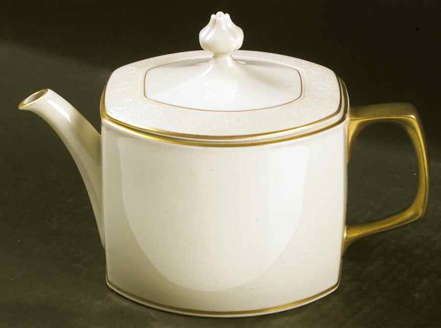 Regalia Teapot & Lid by Franciscan-1