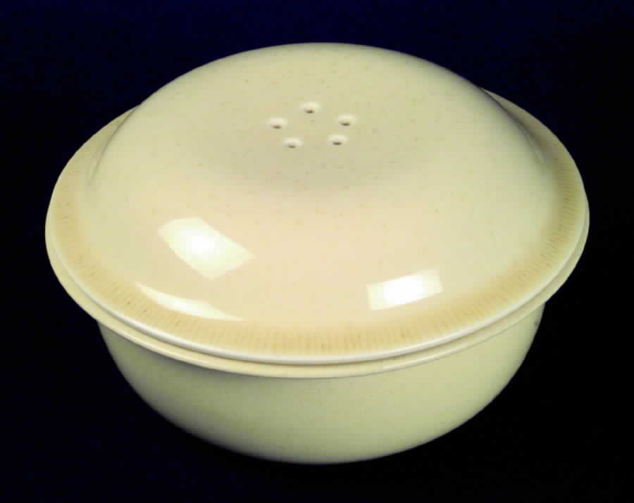 Sea Sculptures Sand Individual Casserole & Lid by Franciscan-1