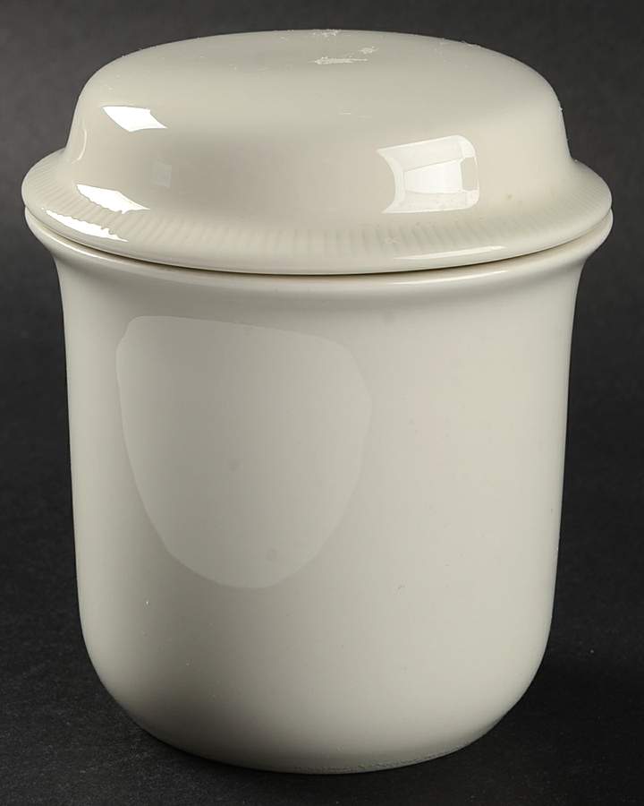 Sea Sculptures White Sugar Bowl & Lid by Franciscan-1