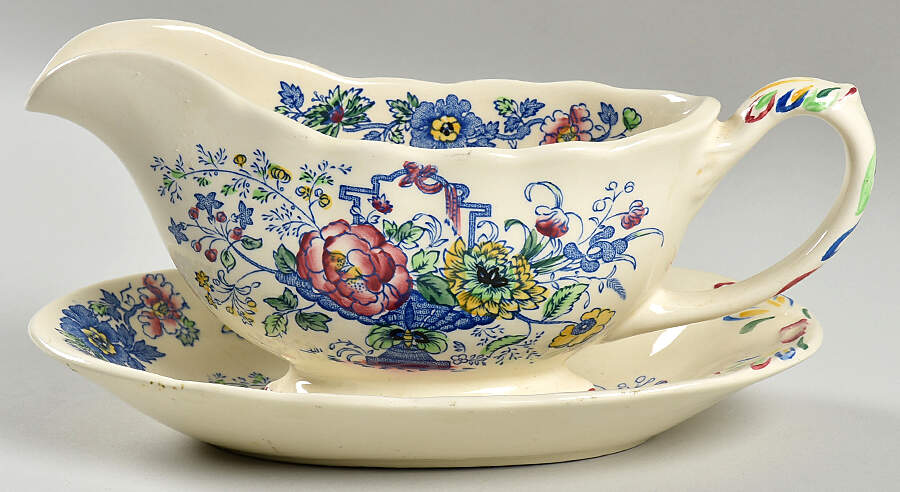 Strathmore Gravy Boat & Underplate by Franciscan-1