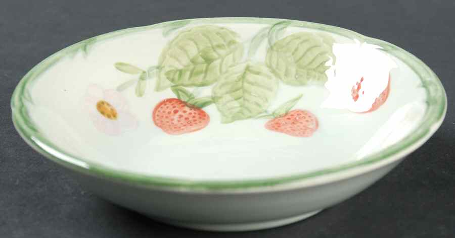 Strawberry Time Fruit/Dessert (Sauce) Bowl by Franciscan-1