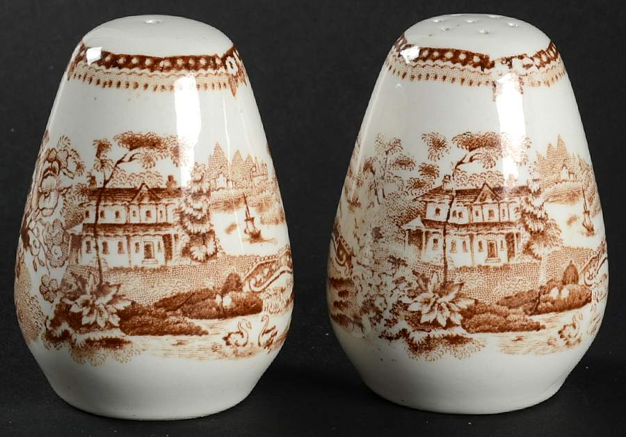 Tonquin Brown Salt & Pepper Set by Franciscan-1