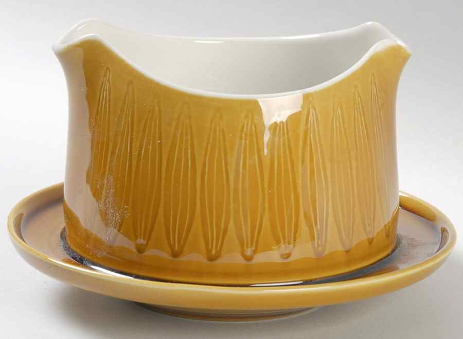 Topaz Gravy Boat with Attached Underplate by Franciscan-1