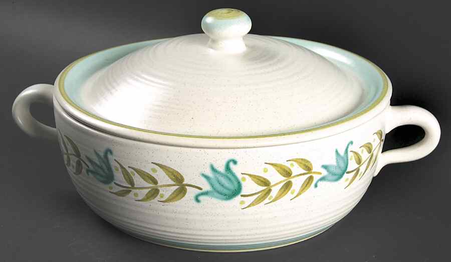 Tulip Time 2 Qt Round Covered Casserole by Franciscan-1