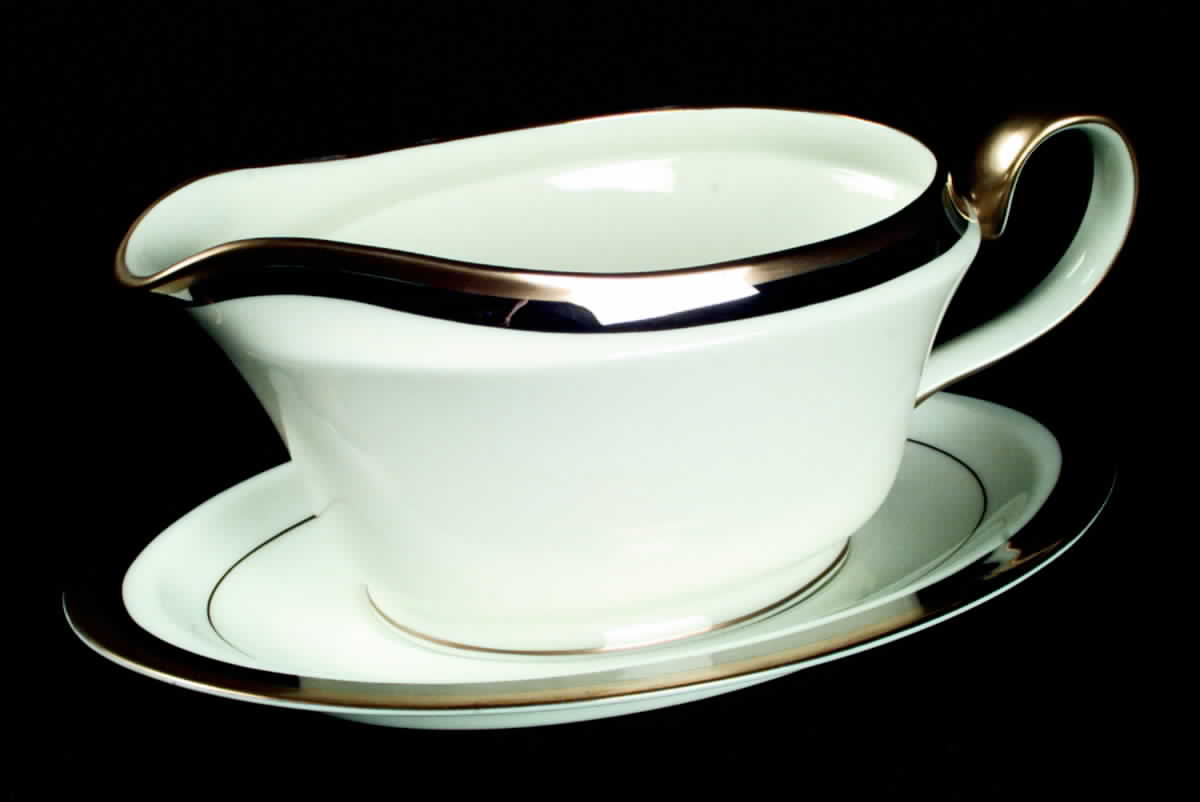 Windemere Gravy Boat & Underplate by Franciscan-1