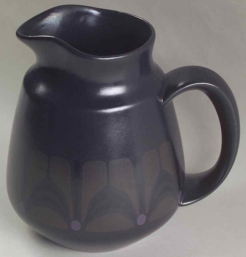 Zanzibar 32 Oz Pitcher by Franciscan-1