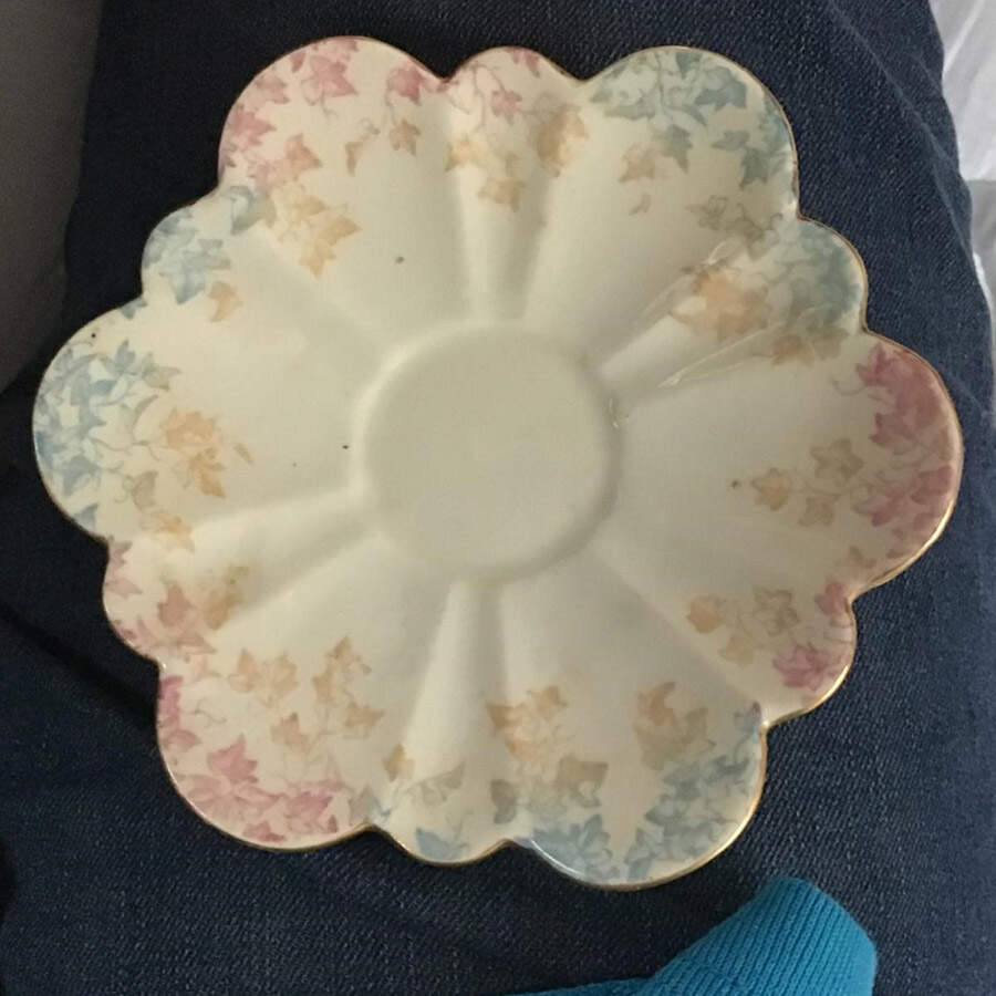 1009 Saucer by Foley-1