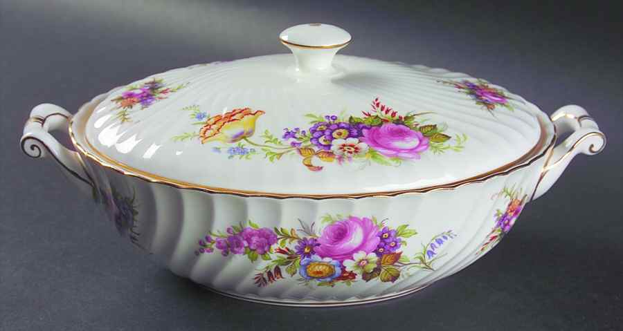 Devonshire Oval Covered Vegetable by Foley-1