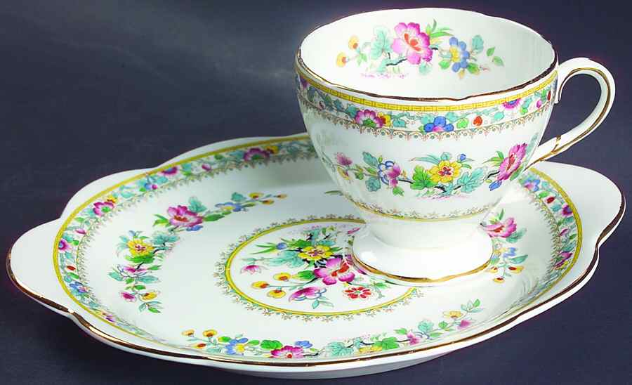 Ming Rose Dessert Plate & Cup Set by Foley-1