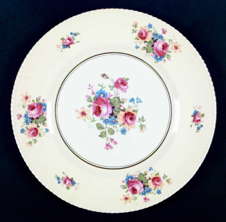 6784 (Piecrust Edge) Dinner Plate by Fondeville-1