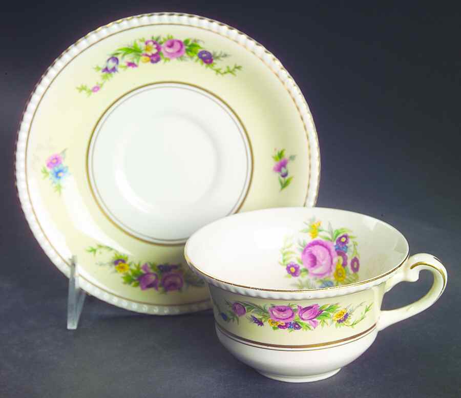 Hampton Court Flat Cup & Saucer Set by Fondeville-1