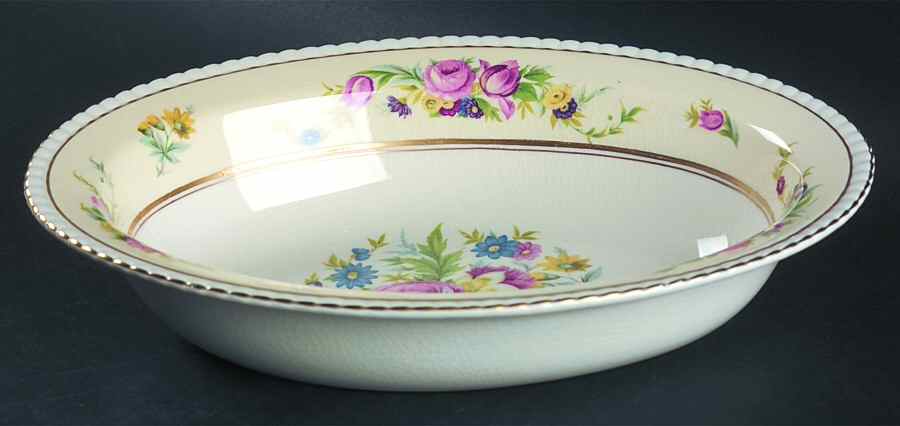 Hampton Court 9" Oval Vegetable Bowl by Fondeville-1