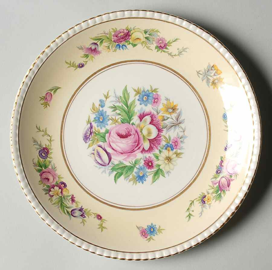 Hampton Court Dessert/Pie Plate by Fondeville-1