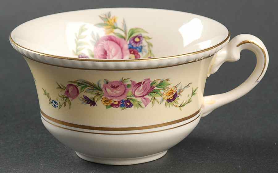 Hampton Court Flat Cup by Fondeville-1