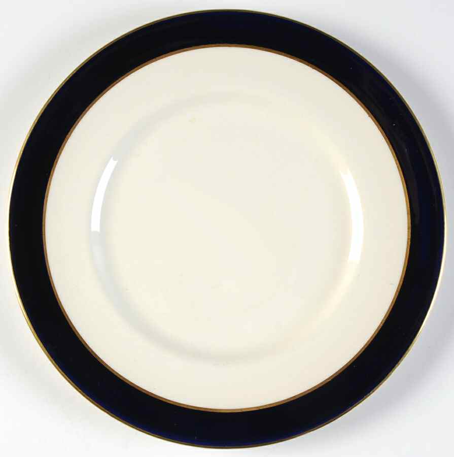 Imperial Luncheon Plate by Fondeville-1