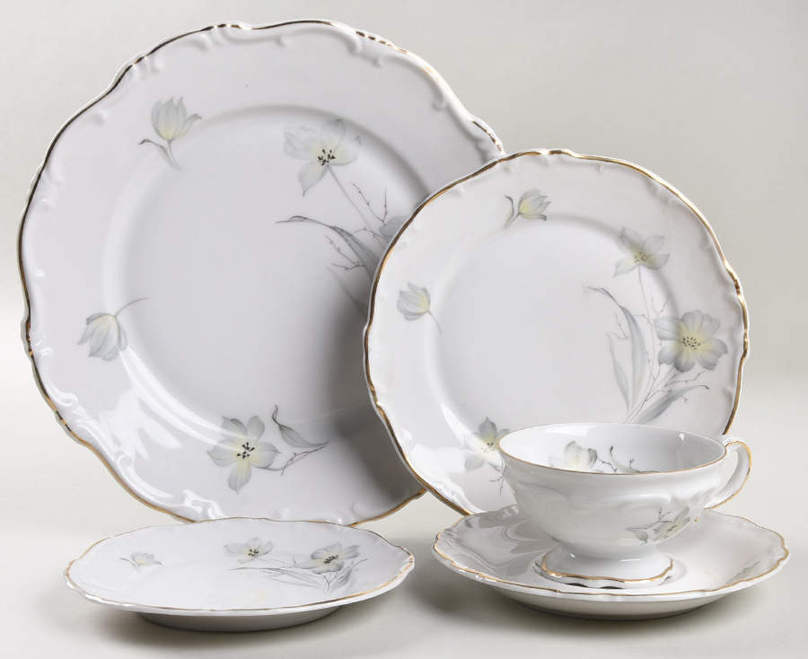 Morning Glory 5 Piece Place Setting by Forest-1