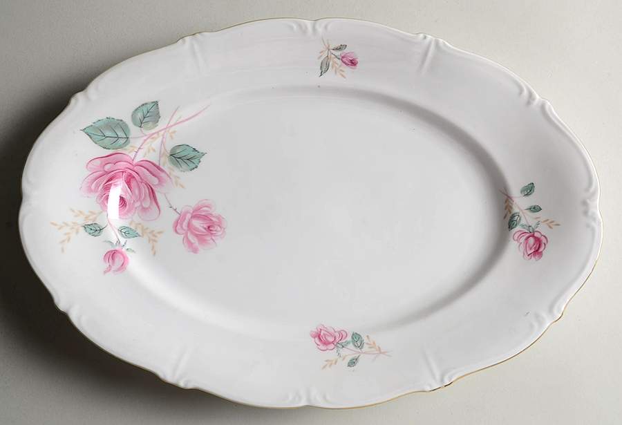 Moonglow 13" Oval Serving Platter by Forest-1