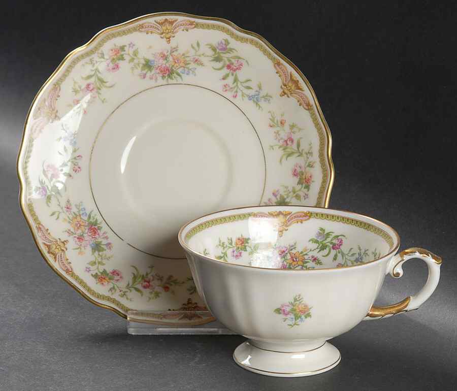 Aida (Gold Verge & Trim) Footed Cup & Saucer Set by Franconia-Krautheim & Adelburg-1